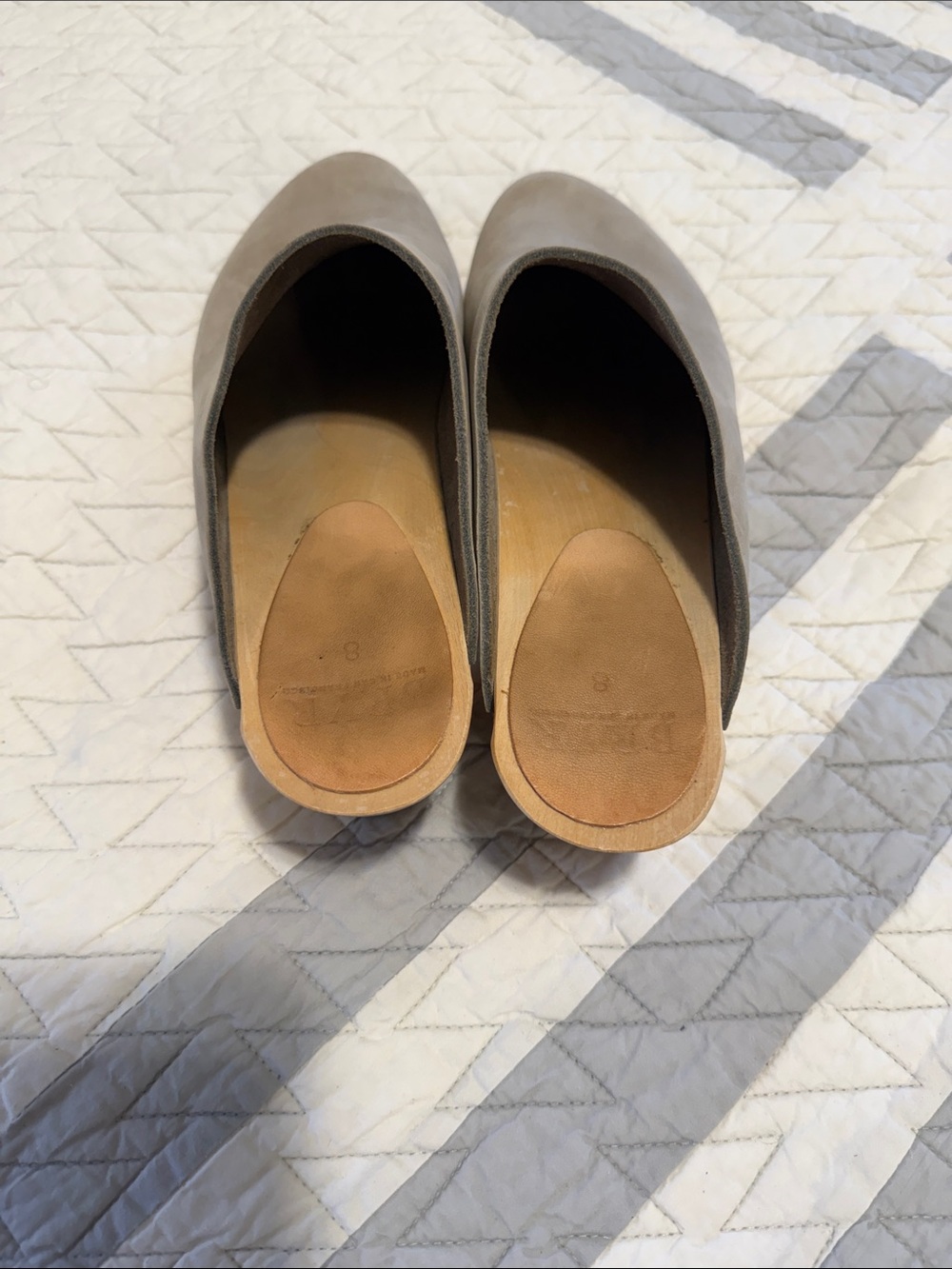 Bryr Women's Neutral Suede Slip-On Mules - Gray (38) - Picture 3 of 7